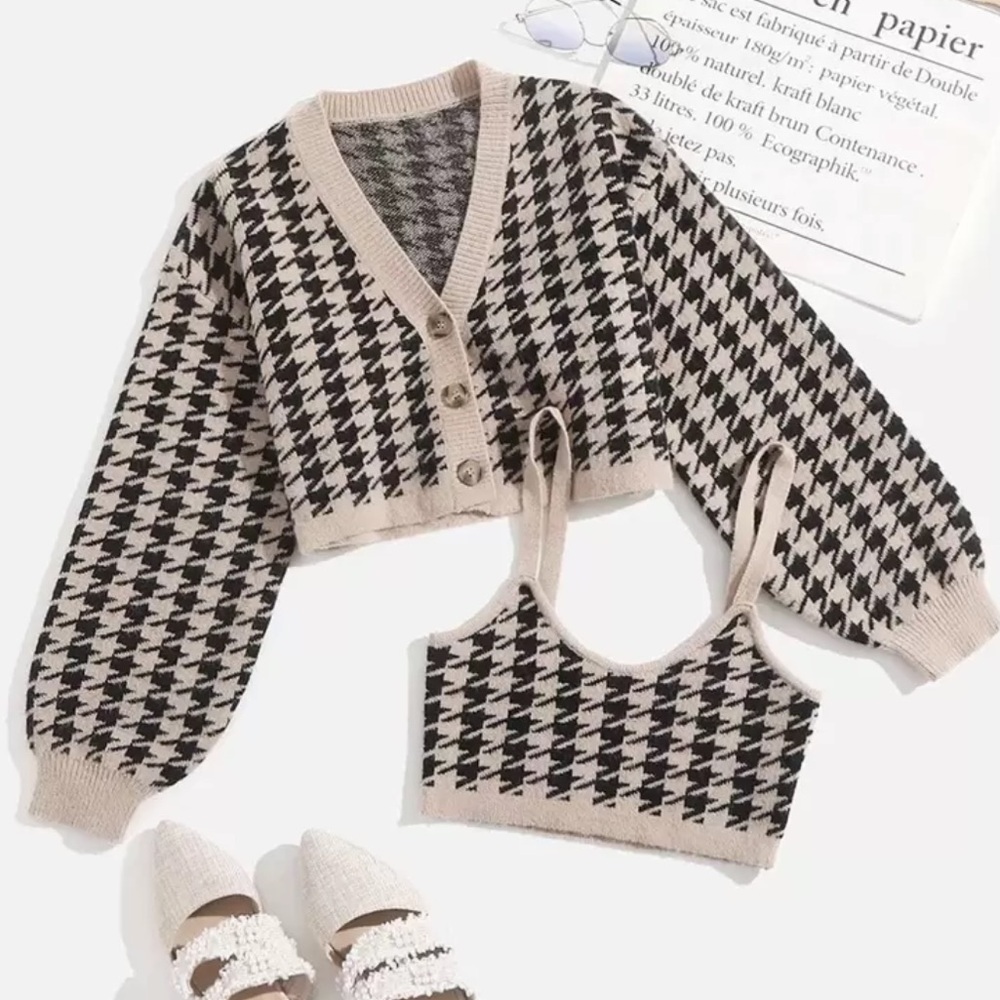 Houndstooth Pattern Drop Shoulder Button Up Cardi… - image 1